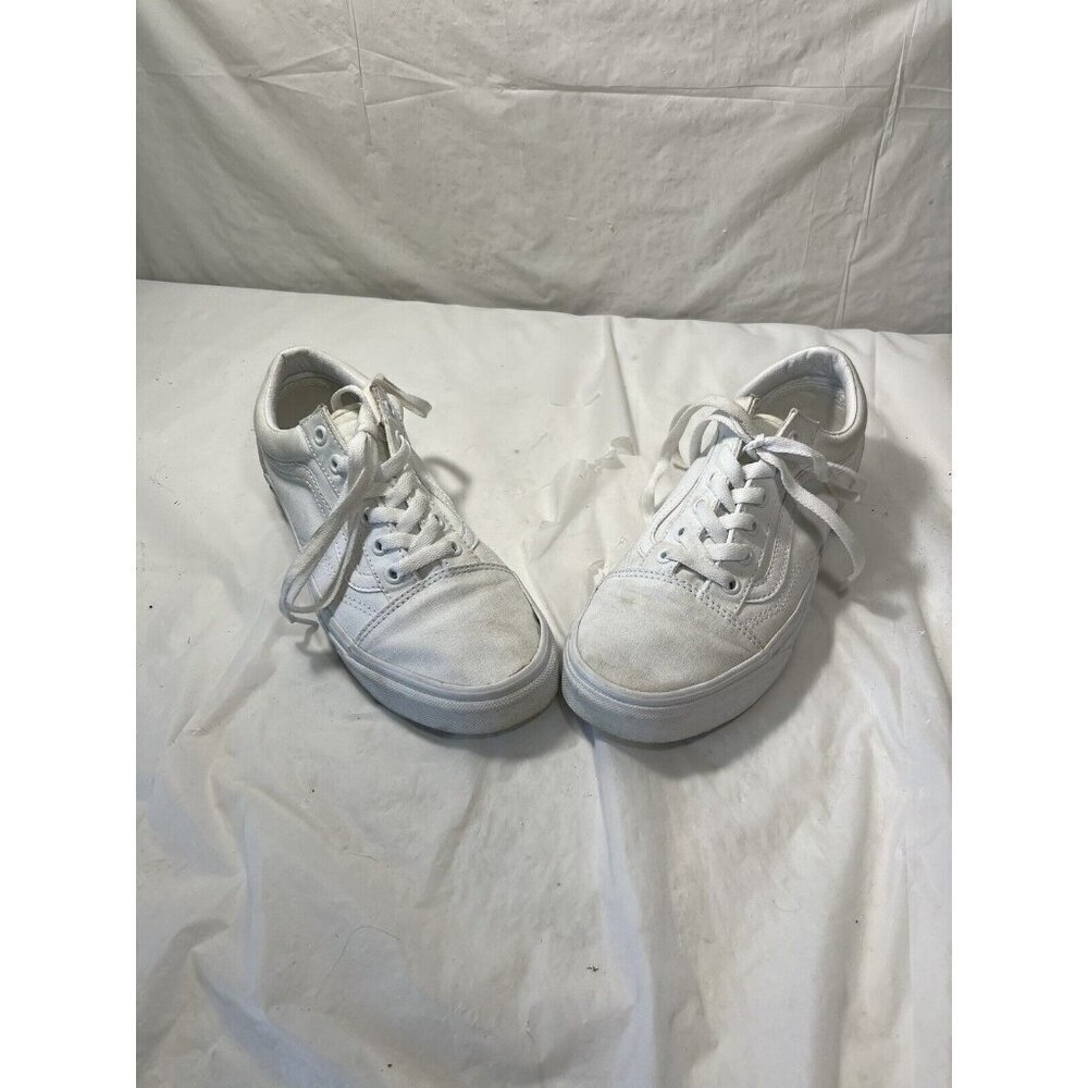 VANS Off-The-Wall Triple White Skateboarding Classic  Womens size 7